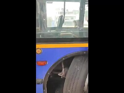 Indian driver falls asleep and causes accident [+Aftermath]