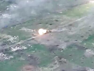 Powerful explosion of a Russian BMP-3 with landing troops