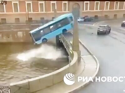 Russia. In ST. Petersburg, A Passenger Bus Fell From A Bridge [LONGER]