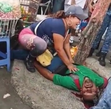 Street vendor executed by sicario for not paying extortion money 