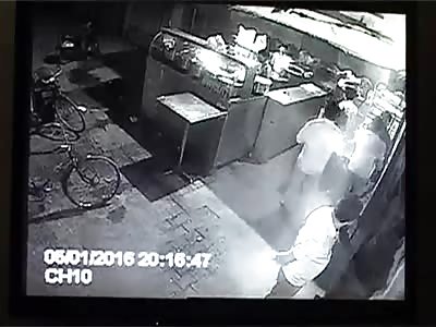 Drunk Driver Crashes into a Restaurant and Recieves Street Justice from Population
