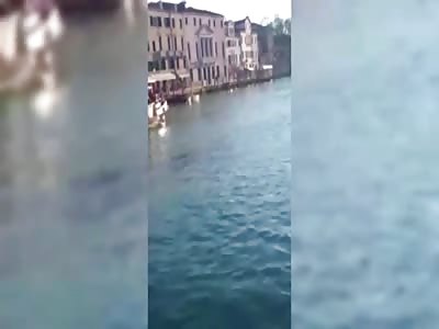 African Refugee Left To Drown In Venice's Grand Canal While People Yell Insults!