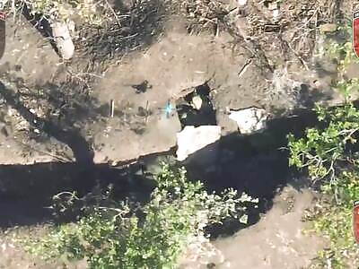 Clearing a Russian trench with drones