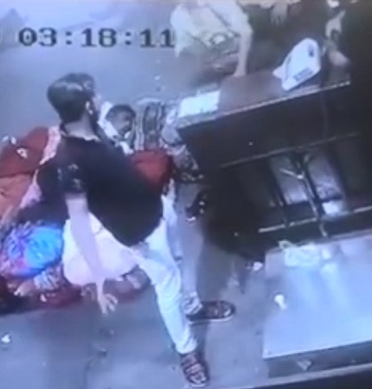 Attack on Youth in Jamalpur Vegetable Market in Ahmedabad