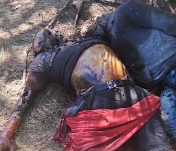 [MASSACRE]four rotten dead corps discovered in abandoned place 