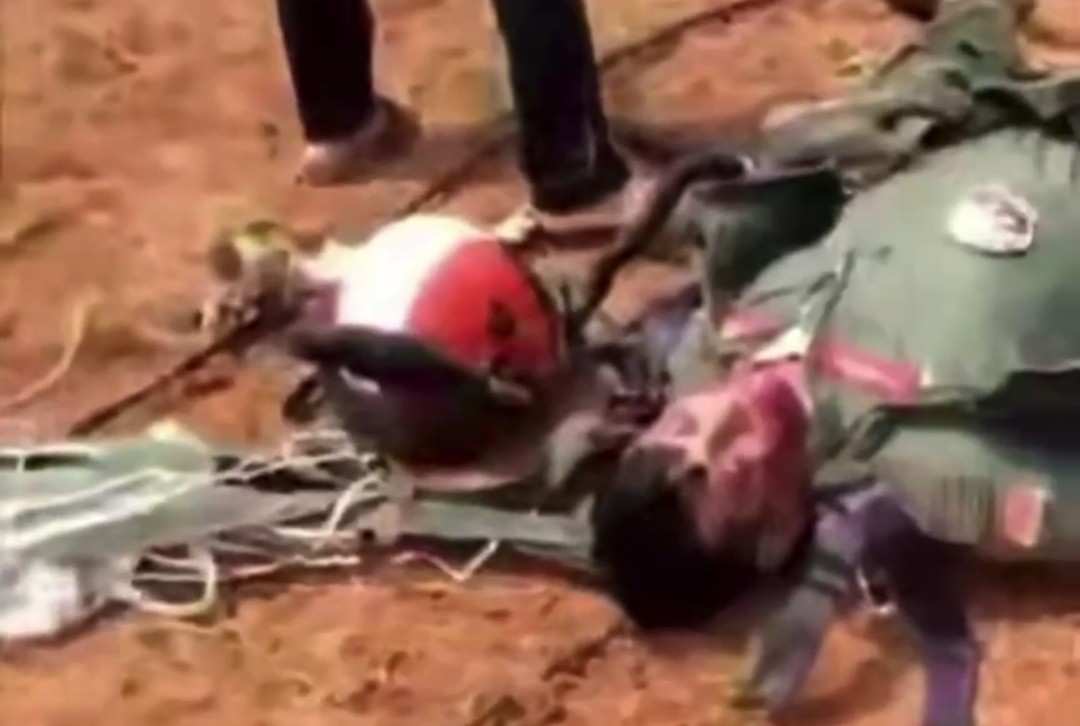 Indian Rafale fighter jet pilot agonizing after failed parachute landin