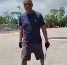 Horrible Axe Attack after a Simple Accident 