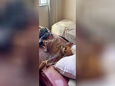 daughters are arrested for keeping their father dead to receive benefi