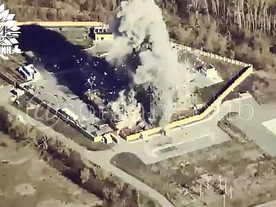 Another AASM-250 Hammer airstrike on Russians in Belgorod.