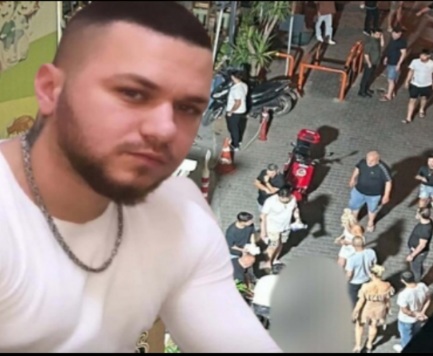 Shooting between Two Turkish Mafia Groups