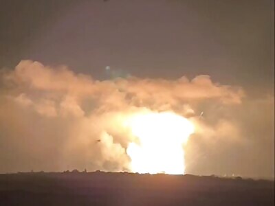 Detonation of ammunition depot in Donetsk. Beautiful mushroom.