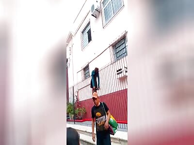 THIEF TRIES TO ROB CHURCH AND DIES IMPALED