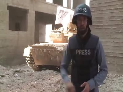 Tank gets direct hit when Al Jazeera reporter talking about vicory of snackbarians  