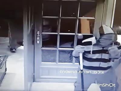 Brutal Jewelry Store Robbery 