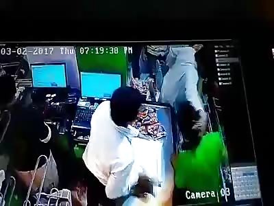 Big Mart Hyderabad Worker Gets Attacked By A Group Of Brothers