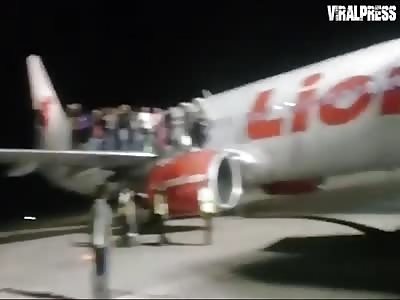 Passengers Jump From Plane
