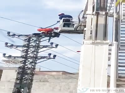 Chinese man suicide by electrocution with aftermath