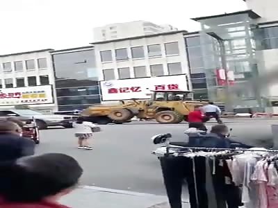 Chinese driver of big excavator gone crazy and crushed police car