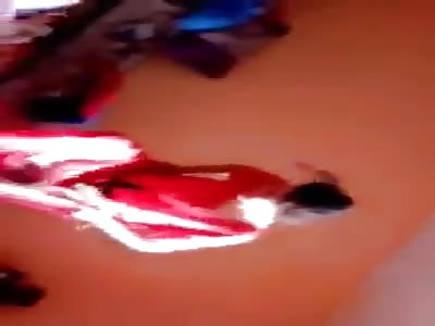 Fat ass Moroccan woman stomped her daughter 