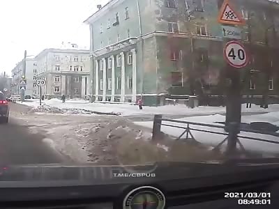 Close call, Lucky Russian woman 
