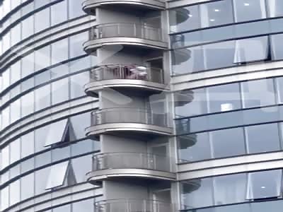 Couple filmed fucking raw in balcony 