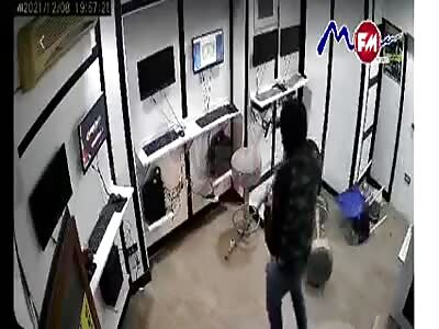 Owner of bet store gets stab and hard beating from angry client 