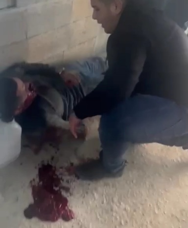 Palestinian young man gets a fatally headshot from Israeli sniper 