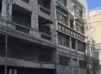 Depressed man commit suicide by jumping from window 