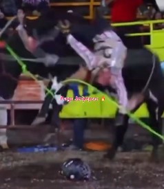 Mexican bullfighter brutally shaken by beasts