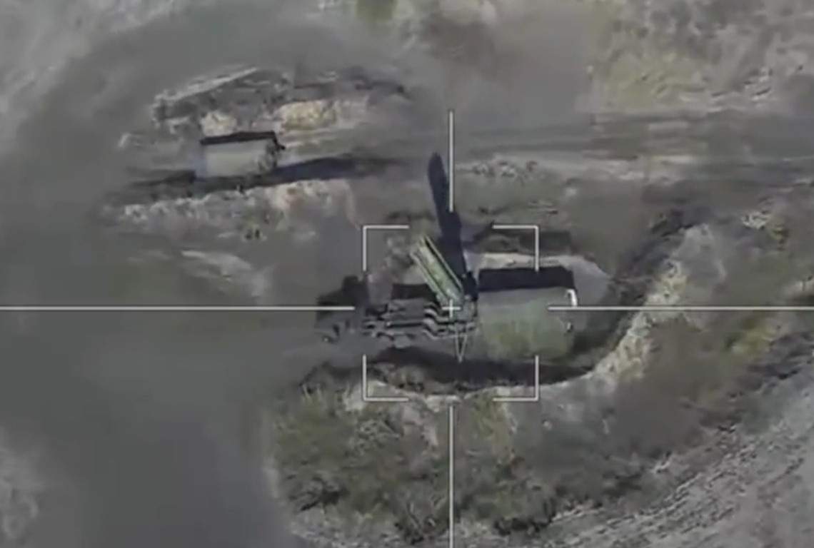 Another expensive Ukrainian radar destroyed. 