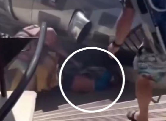 New video showing young man crashed under the falling helicopter 