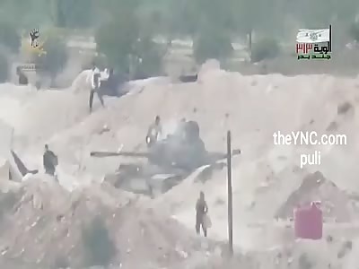 Video shows rebels blowing up Assad tank with TOW in Northern 