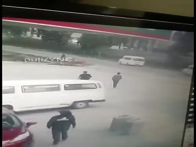 two thieves shoot in the face of a municipal police officer in Teoloy