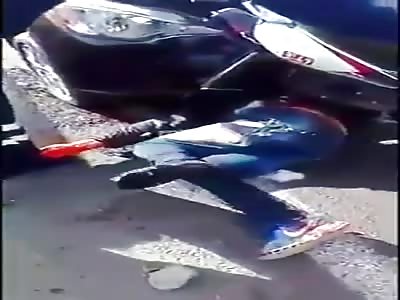 Two thieves are run over by their victim