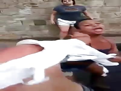 Tranny Hooker Beats Guy who won't Pay Him/Her