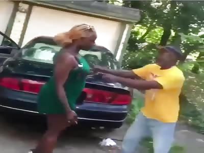 Crazy Old Man Gets Knocked Out after Attacking Woman