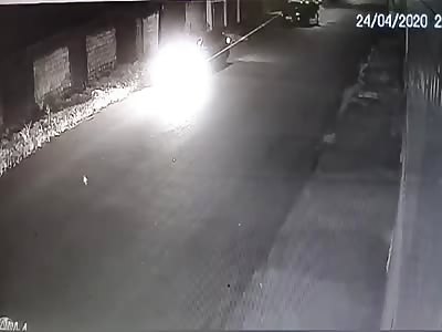 CCTV. man fight with bandit and killed