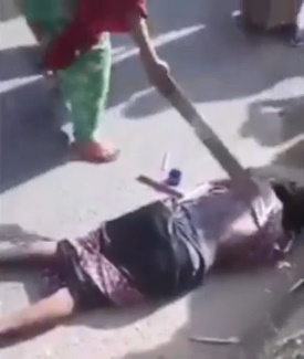 Nasty Lynching of Woman in Bangladesh