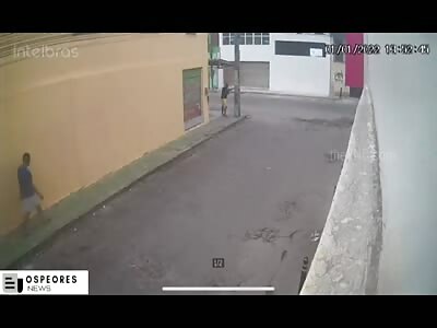 cctv. exact moment that young people are executed by hitmen 