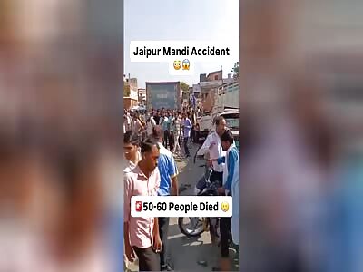 SPEEDING DUMPER KILLS AT LEAST 10 (50 INJURED)