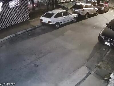 MAN BEING SHOT DEAD BY POLICE DURING CHASE