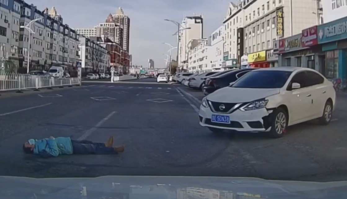 Falling Head First On Asphalt Can Cause Death