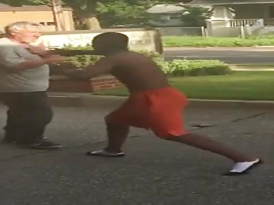 Black Man Assaults Elderly Bum That Didn't Want To Fight Back