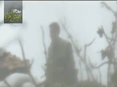 Video shows Jaish al-Izza killing an Assad regime With Headshot