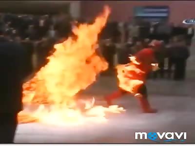 Retarded Turkish Firemen Sets Others On Fire