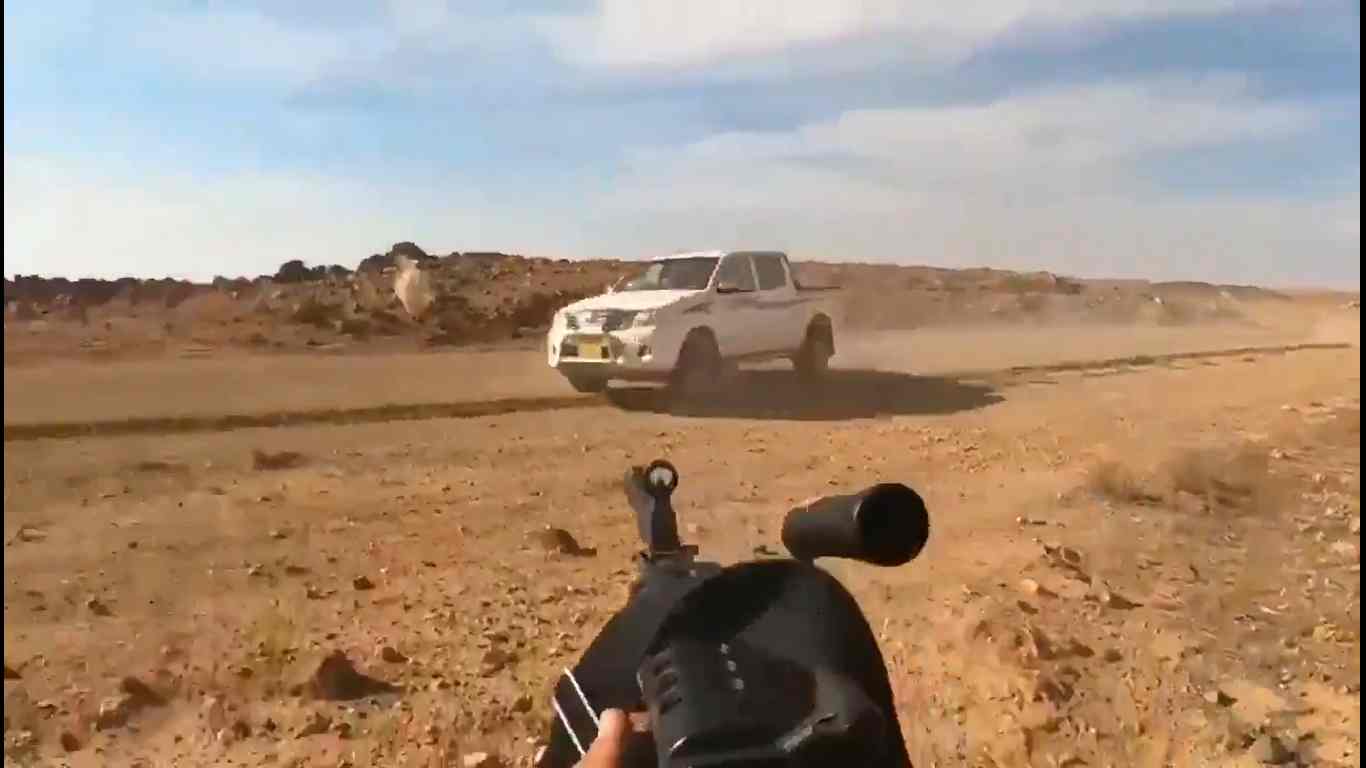 Fleeing ISIS Fighters Get Lit Up With A M249