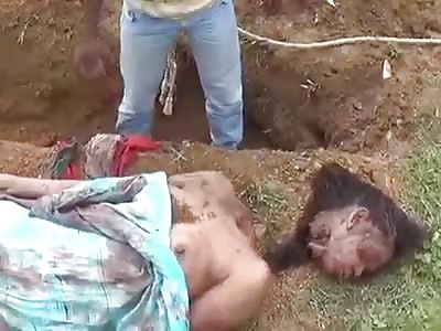 Killer is Taken by Police to the Body Where they Beheaded the Woman