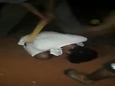 thief Beaten for stealing in the favela
