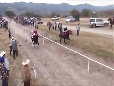 Brutal Horse race accident