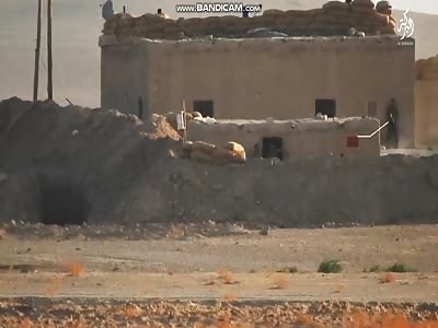 new isis video show soldiers death 